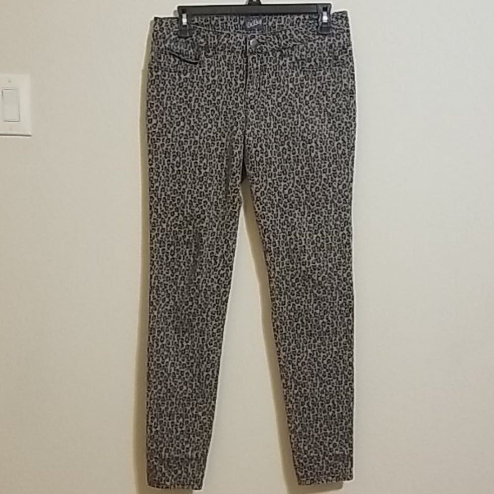 Be-Bop Animal Print Jeans (sz 5 Juniors)